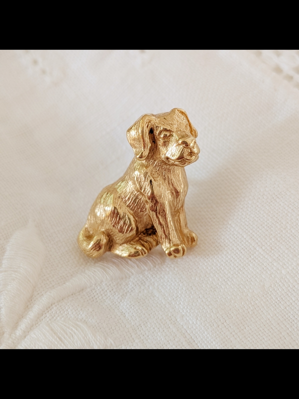 Vintage 1980s Avon Gold-tone Puppy Brooch Pin - Textured Dog Accent